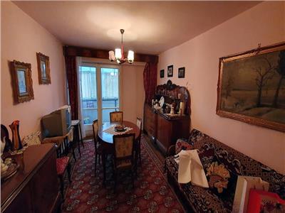 Apartament cu 4 camere cartier Tudor zona Fortuna etaj 1