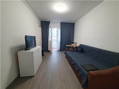 Inchiriere garsoniera zona Gh. Doja etaj 1