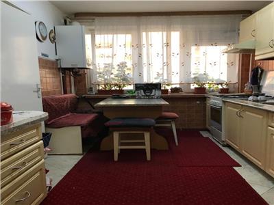 Apartament 2 camere Tudor etaj 2 din 4
