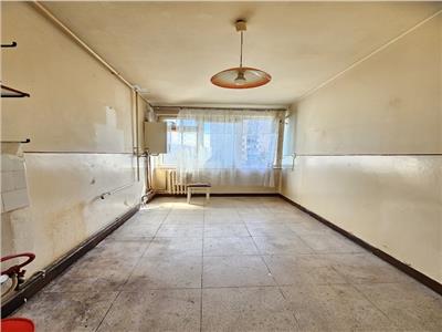 Apartament 2 camere Tudor - Dacia etaj intermediar, 2 lifturi.