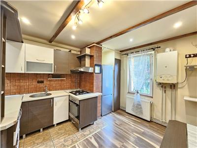 Apartament 2 camere Tudor etaj 1 mobilat si utilat.