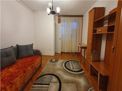 Garsoniera Tudor zona Dacia, mobilata si utilata.