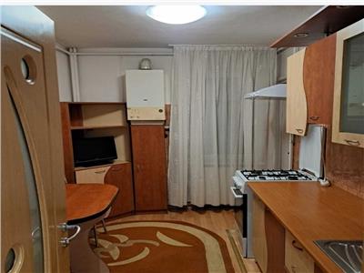 Apartament 2 camere Tudor etaj 1 + garaj langa bloc