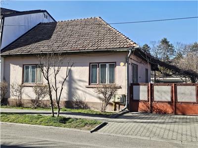 De vanzare in Tudor zona Dacia casa 3 camere, teren 400 mp.