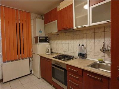 Apartament 3 camere 2 bai Tudor zona Corina
