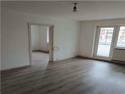 Apartament 2 camere Dambul Pietros parter cu balcon.