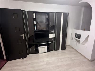 Inchiriere garsoniera amenajata in Tudor etaj 1